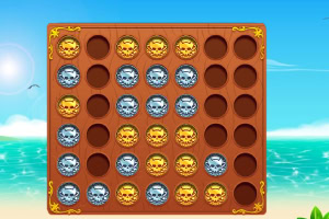 Plansza z brązowego drewna z okrągłymi miejscami wypełnionymi złotymi i srebrnymi żetonami z motywem czaszek, na tle morza i błękitnego nieba