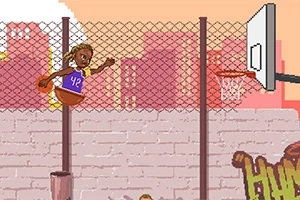 Koszykarz w fioletowej koszulce z numerem 42 wykonuje wsad do kosza na boisku, z miejskim krajobrazem i graffiti w tle