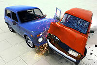 Przeżyj emocjonujące kraksy samochodowe z realistyczną fizyką i intensywną