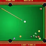 Stół bilardowy z kijem, bilą i kolorowymi bilami rozmieszczonymi w prawym dolnym rogu