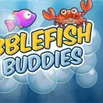 Kolorowy napis Bubblefish Buddies otoczony bąbelkami, z rybkami i krabem w tle