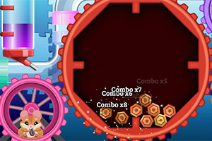 Rysunkowy chomik w kółku z małymi sześciokątami w czerwonym kole z widocznymi napisami Combo