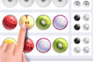 Palec wskazujący dotykający owocowe kulki w rzędzie, przedstawiający truskawki, jabłko, kiwi i pitaję, z różnymi kombinacjami na białym tle