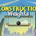 Napis Construction Weights umieszczony nad czarną kulą wiszącą na platformie z elementami budowlanymi na tle miejskiego krajobrazu