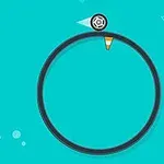 Czarna kulka na okręgu z niebieskim tłem i białymi trójkątnymi elementami