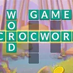 Starszy mężczyzna w okularach stoi obok krzyżówki z hasłami WORD, GAME, i CROCWORD w lesistej scenerii z monetami
