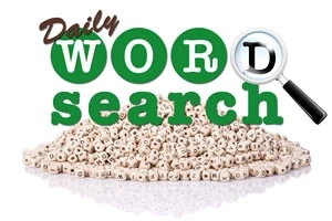 Stos drewnianych kostek z literami z napisem „Daily Word Search” oraz lupą