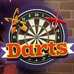 Tarcza do darta z wbitymi strzałkami oraz napisem Darts na tle ceglanej ściany