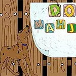 Drewniane tło z psem i kolorowymi literami tworzącymi napis DOG MAHJONG