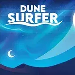 Niebieski krajobraz pustynny z dużą, jasną kulą na niebie i małym półksiężycem w tle