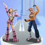 Dwie postacie w kolorowych strojach na scenie z mikrofonem, w tle niebieskie budynki