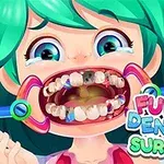 Dziewczynka z zielonymi włosami podczas zabiegu dentystycznego z szeroko otwartymi ustami, ukazująca zęby i aparat do rozwierania ust