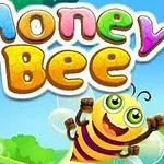 Kolorowy napis Honey Bee z animowaną, uśmiechniętą pszczołą na tle nieba i zieleni