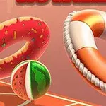 Czerwony pączek z kolorową posypką, piłka z wzorem arbuza i pomarańczowe koło ratunkowe na pomarańczowym tle