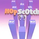 Fioletowe, numerowane bloki ustawione w rzędzie na gradientowym tle, z widocznymi butami i kolorowym napisem HopScotch