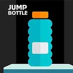 Niebieska, karbowana butelka z pomarańczową zakrętką stoi na jasnym tle z napisem Jump Bottle w lewym górnym rogu