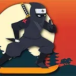 Ninja w czarnym stroju stoi na deskorolce na tle zachodzącego słońca i drzew