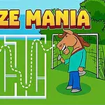 Ilustracja labiryntu z piłką nożną, ścieżką do bramki i koniem trzymającym srebrny puchar na tle zielonego pola