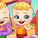 Dwoje uśmiechniętych dzieci z blond włosami na plaży, jedno trzyma fioletowego dmuchanego flaminga i lody, drugie kawałek arbuza