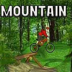 Czerwony rowerzysta skacze na rowerze nad rampą w zielonym lesie, z dużym napisem MOUNTAIN BIKE u góry