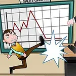 Mężczyzna w garniturze zostaje kopnięty z biurka przez młodszego mężczyznę na tle wykresu sprzedaży