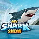 Rekin wyskakujący z wody na tle gór i drzew z kolorowym napisem MY SHARK SHOW