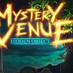 Napis Mystery Venue: Hidden Object w świetlistej czcionce na tle ciemnego krajobrazu z zielonymi liśćmi i zarysami pomników