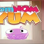 Fioletowy stworek z dużymi oczami na dole, tytuł nom nom YUM na górze, kolorowe litery na tle okna