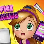 Postać z dużymi zielonymi oczami, otoczona przedmiotami biurowymi i technologicznymi, na żółtym tle z fioletowym napisem