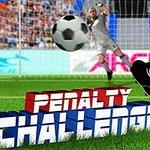 Piłkarz kopie piłkę w stronę bramkarza na tle stadionu z napisem Penalty Challenge na trawie