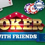 Karty do gry, żetony pokerowe i napis Poker With Friends na zielonym tle