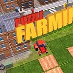 Scena ukazuje widok z góry na pola uprawne z czerwonym traktorem obok ceglanego budynku, z dużymi napisami Puzzle Farming