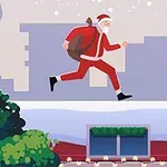 Święty Mikołaj biegnący z workiem prezentów po zaśnieżonym dachu w otoczeniu świątecznych iluminacji