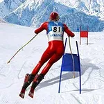 Narciarz w czerwonym kombinezonie z numerem 81 zjeżdża po stoku narciarskim między niebieskimi i czerwonymi bramkami na tle ośnieżonych gór