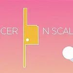 Różowe tło z żółtym obiektem geometrycznym pośrodku, napisy SLICER i N SCALE oraz biała kula z cieniem po prawej stronie