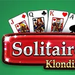 Cztery karty z talii (J, Q, K, A) na zielonym tle z napisem Solitaire Klondike
