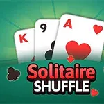 Trzy karty do gry (król kier, dziewiątka trefl, as kier) na zielonym tle z napisem Solitaire Shuffle