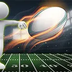 Biała postać kopiąca piłkę na tle oświetlonego boiska