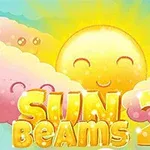 Uśmiechnięte słońce otoczone różowymi chmurami na tle niebieskiego nieba z kolorowym napisem Sun Beams 2