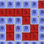 Plansza z czerwonymi i niebieskimi polami z cyframi i symbolami pingwinów