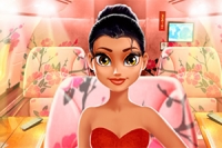 Pomóż stewardessie Tinie w stylowej metamorfozie!