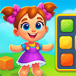 Dziewczynka z uśmiechem w fioletowej sukience stoi obok planszy z kolorowymi klockami na tle zielonego krajobrazu i niebieskiego nieba