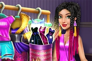 Kobieta z warkoczami w fuksjowej sukience stojąca obok wieszaka z kolorowymi ubraniami i trzymająca różowy kosz z miniaturowymi sukienkami