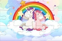 Unicorn Puzzle to świetna gra pomagająca dzieciom rozwijać umiejętności i