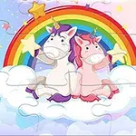 Dwa uśmiechnięte jednorożce siedzące na chmurze z gwiazdkami w kopytach, kolorowa tęcza w tle