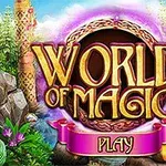 Napis World of Magic na tle magicznego lasu z kolorowymi kwiatami i ozdobnymi kolumnami