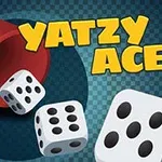 Czerwony kubek oraz trzy kości do gry na niebieskim tle z napisem Yatzy Aces