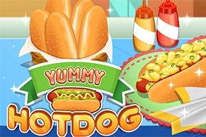 Hot dogi z dodatkami na stole z kolorowymi butelkami ketchupu i musztardy oraz napisem Yummy Hotdog